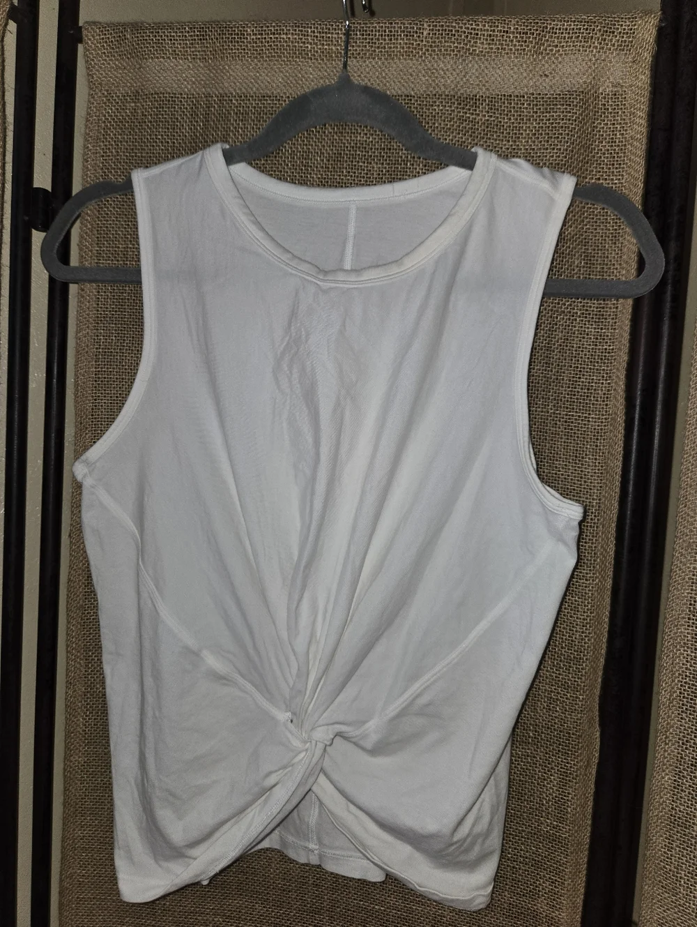 Lululemon Women's White Twist Faux Knot Sleeveless Tank Top Size Small - Picture 1 of 5